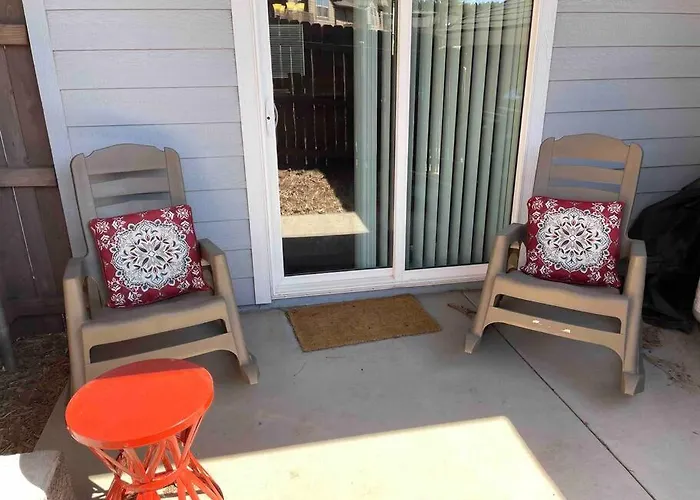 Family Friendly 4-bdrm 3.5 Bath W Guest * Flagstaff